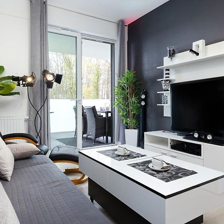 Platinium Apartment By Renters Prestige Rewal Eksteriør billede