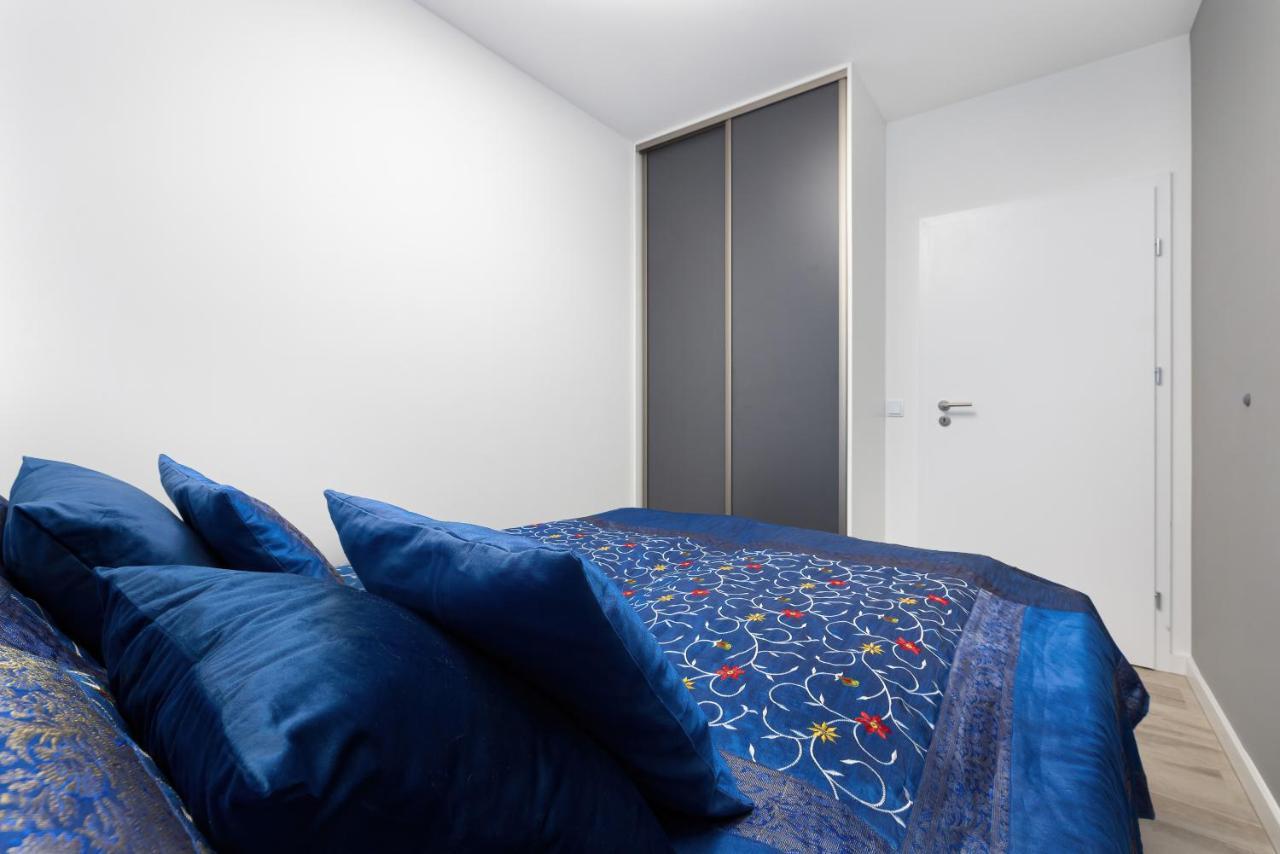 Platinium Apartment By Renters Prestige Rewal Eksteriør billede