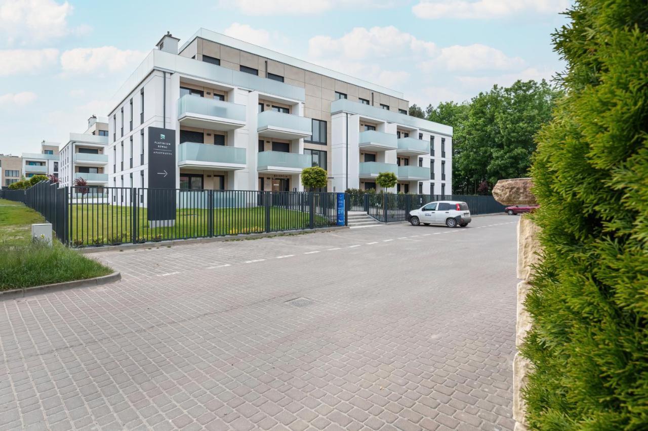 Platinium Apartment By Renters Prestige Rewal Eksteriør billede